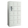 Fächerschrank mit Sockel, 3 Abteile, 15 Fächer