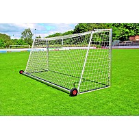 Fußballtor Players Protect, inkl. Transportrollen 7,32 x 2,44 m