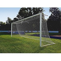 Aluminum soccer goal, 7.32 x 2.44 m, plastic coated white